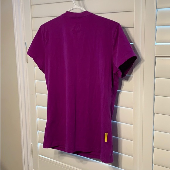 Workout shirt - Picture 3 of 3